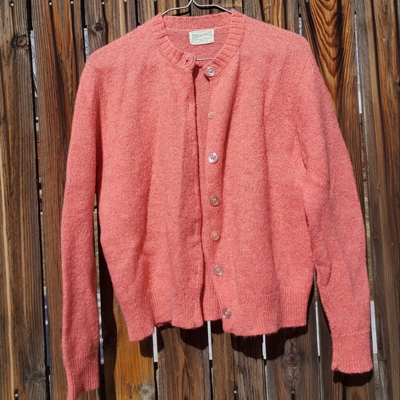 VTG cozy pink cardigan - Picture 10 of 16